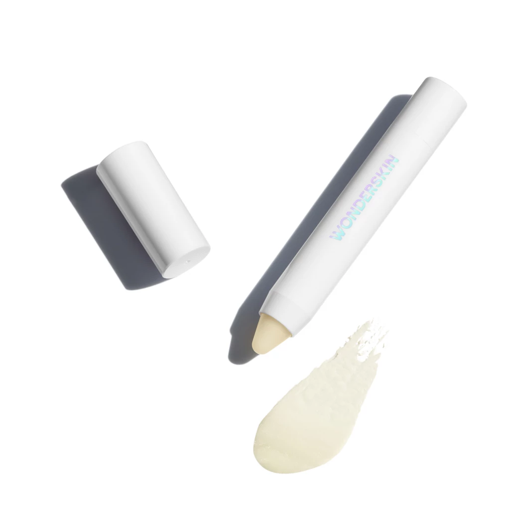 Wonderskin - Wonder Blading 3in1 Lip Scrubosoitteessa Kicks.fi