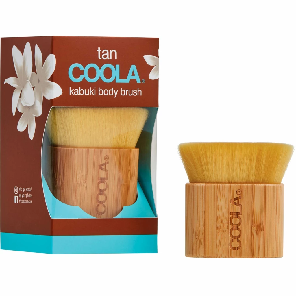 COOLA - Sunless Tan Kabuki Brushosoitteessa Kicks.fi