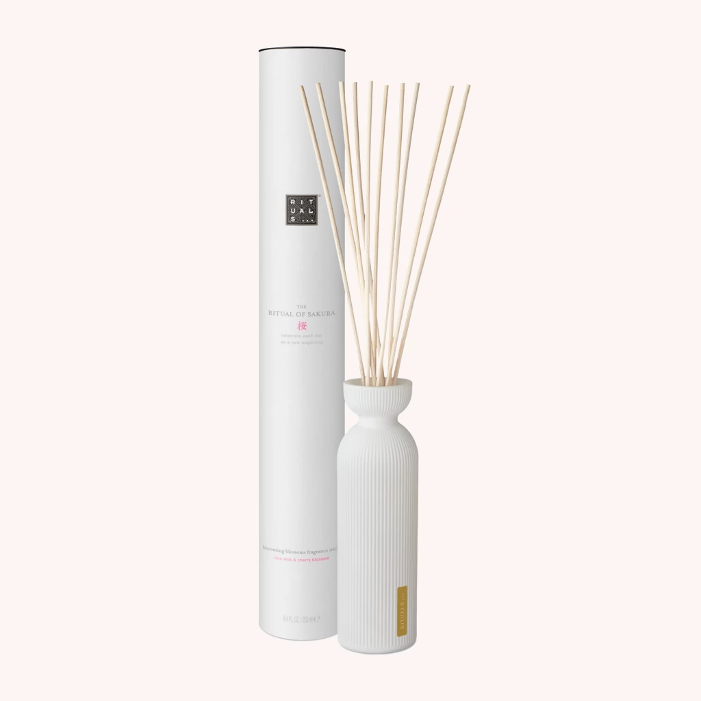 The Ritual Of Sakura Fragrance Sticks 250 ml