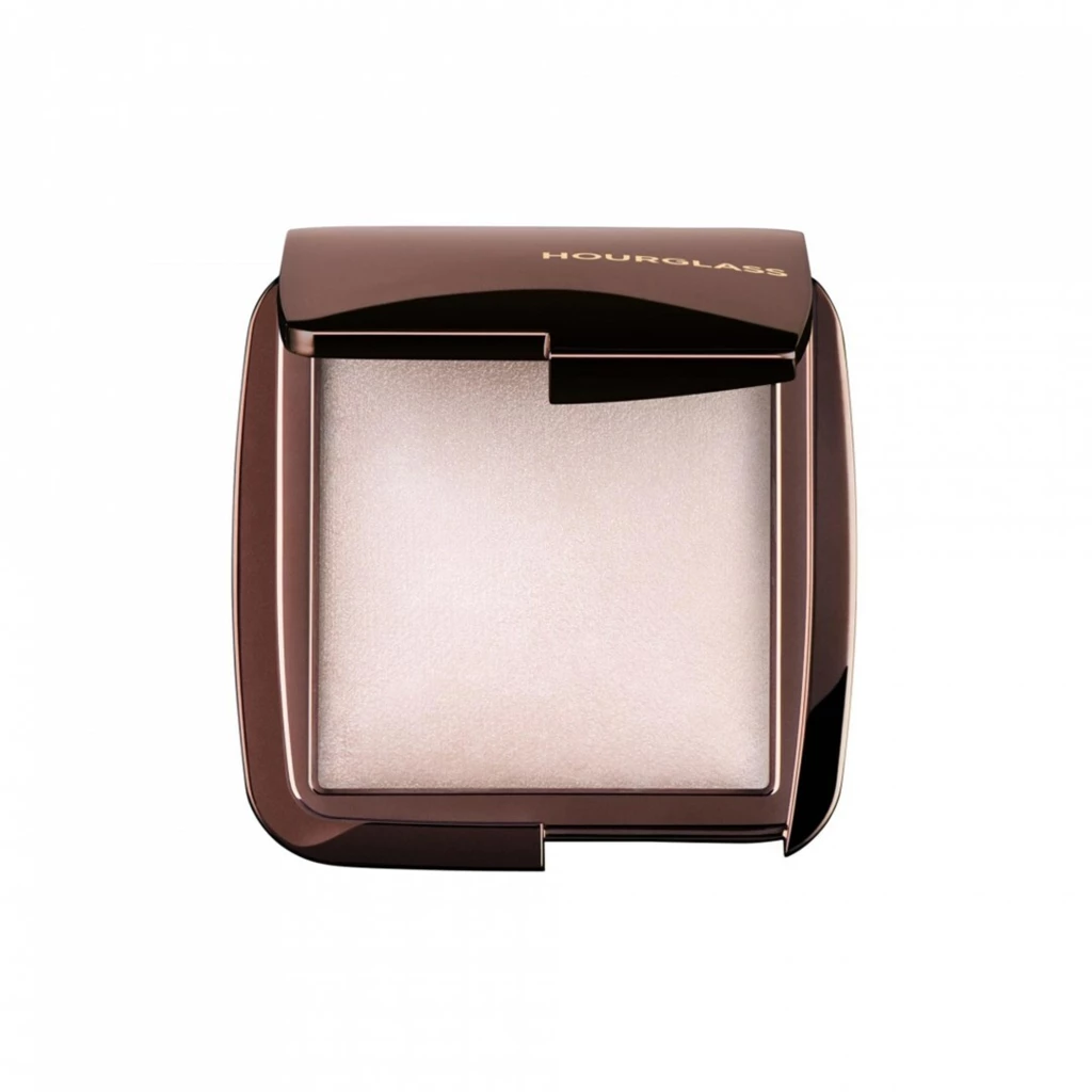 Hourglass - Ambient Lighting Powder Ethereal Light på KICKS.se
