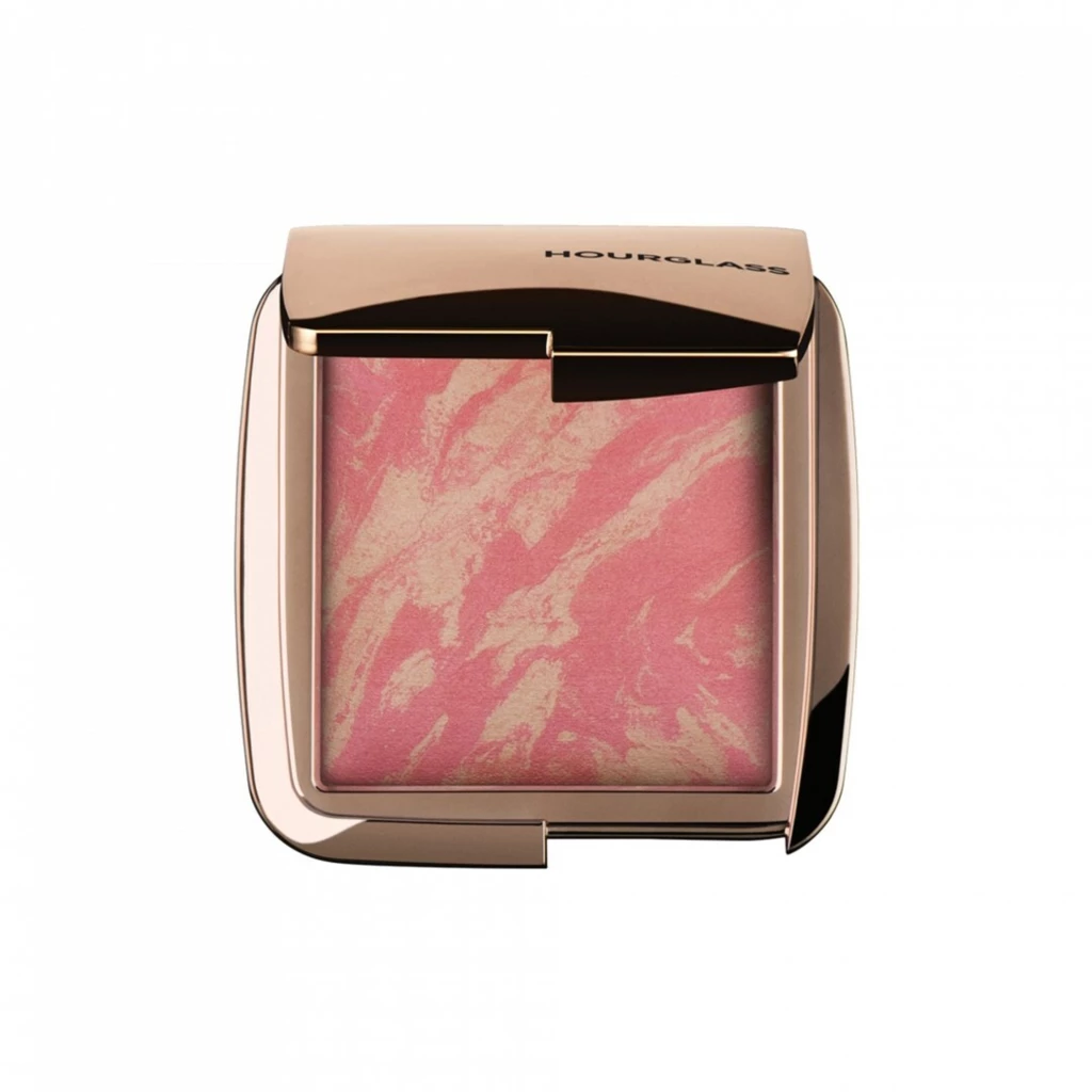 Hourglass - Ambient Lighting Blush Luminous Flush på KICKS.se