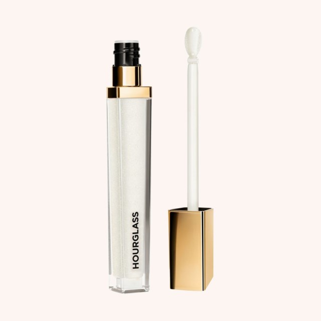 Unreal High Shine Volumizing Lip Gloss Halo Unreal High Shine Volumizing Lip Gloss Halo