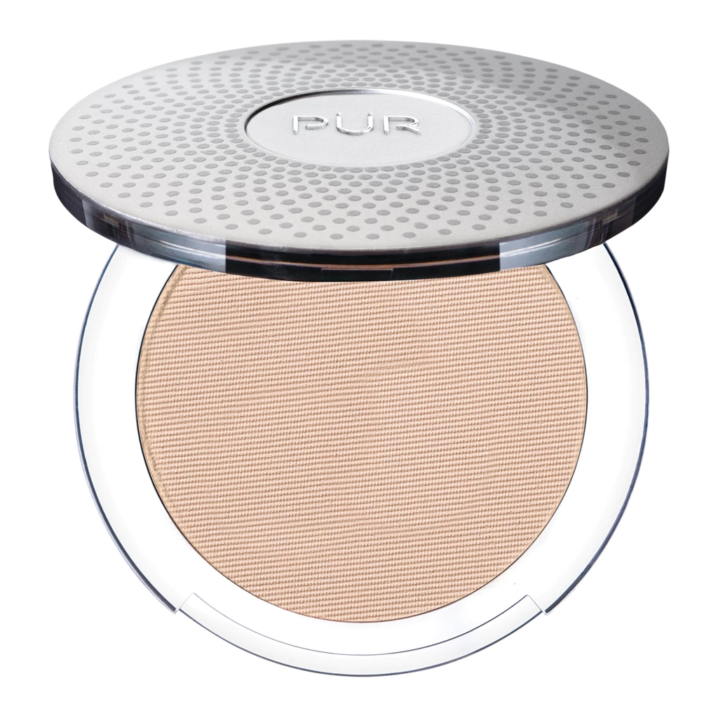 PÜR 4-in-1 Pressed Mineral Foundation Light/LN6 - 8 g