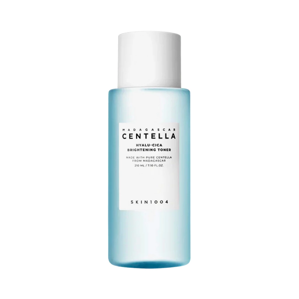SKIN1004 - Hyalu-Cica Brightening Toner 210 ml på KICKS.se