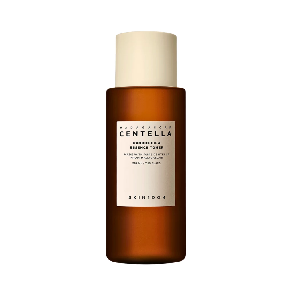 SKIN1004 - Probio-Cica Essense Toner 210 ml på KICKS.se