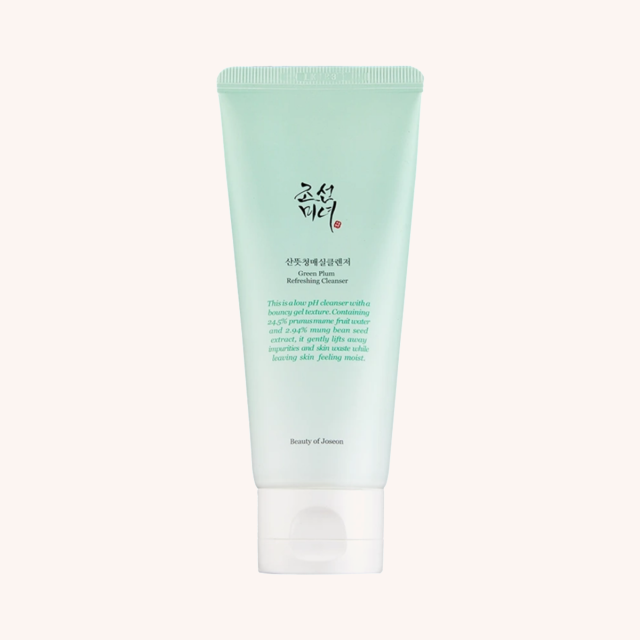 Green Plum Refreshing Cleanser 100 ml