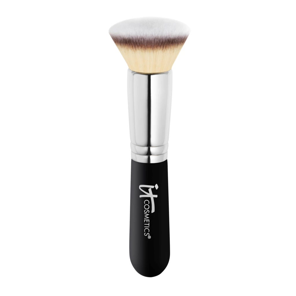 IT Cosmetics - Heavenly Luxe™ Flat Top Buffing Foundation Brush #6 på KICKS.se