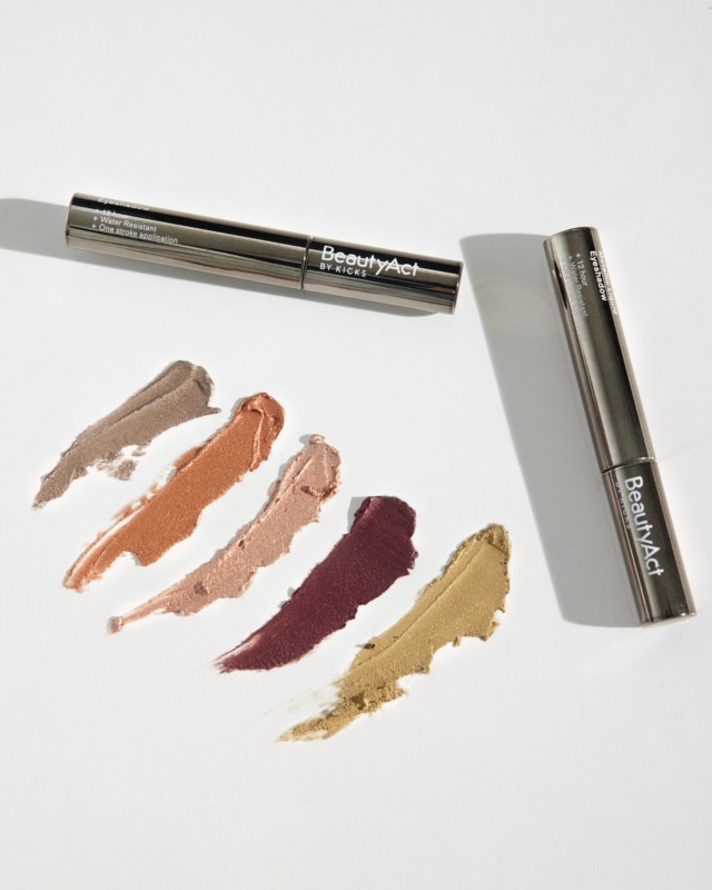 Metallic Liquid Eyeshadow Cortado Metallic Liquid Eyeshadow Cortado